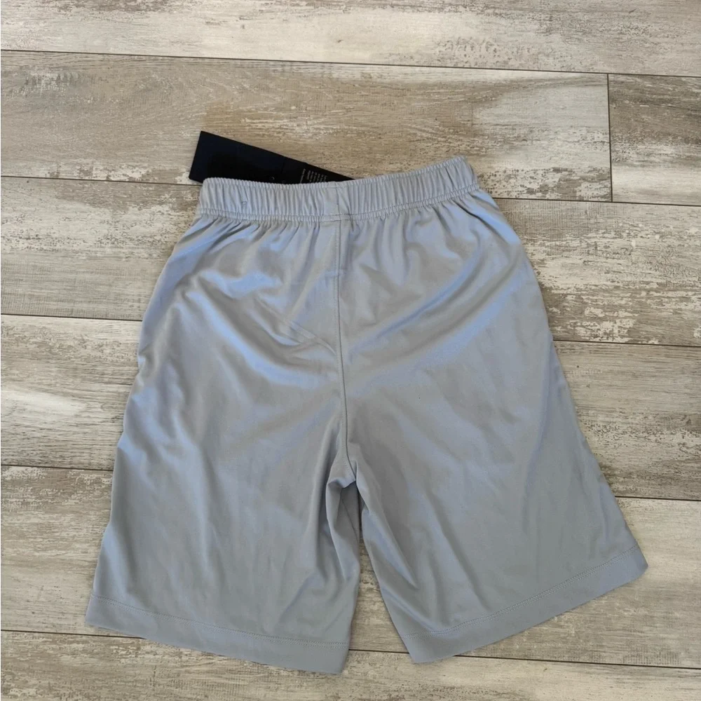 NIKE | Gray & Lime Green‎ Drawstrinf Sports Shorts w/ Pockets- Youth Large